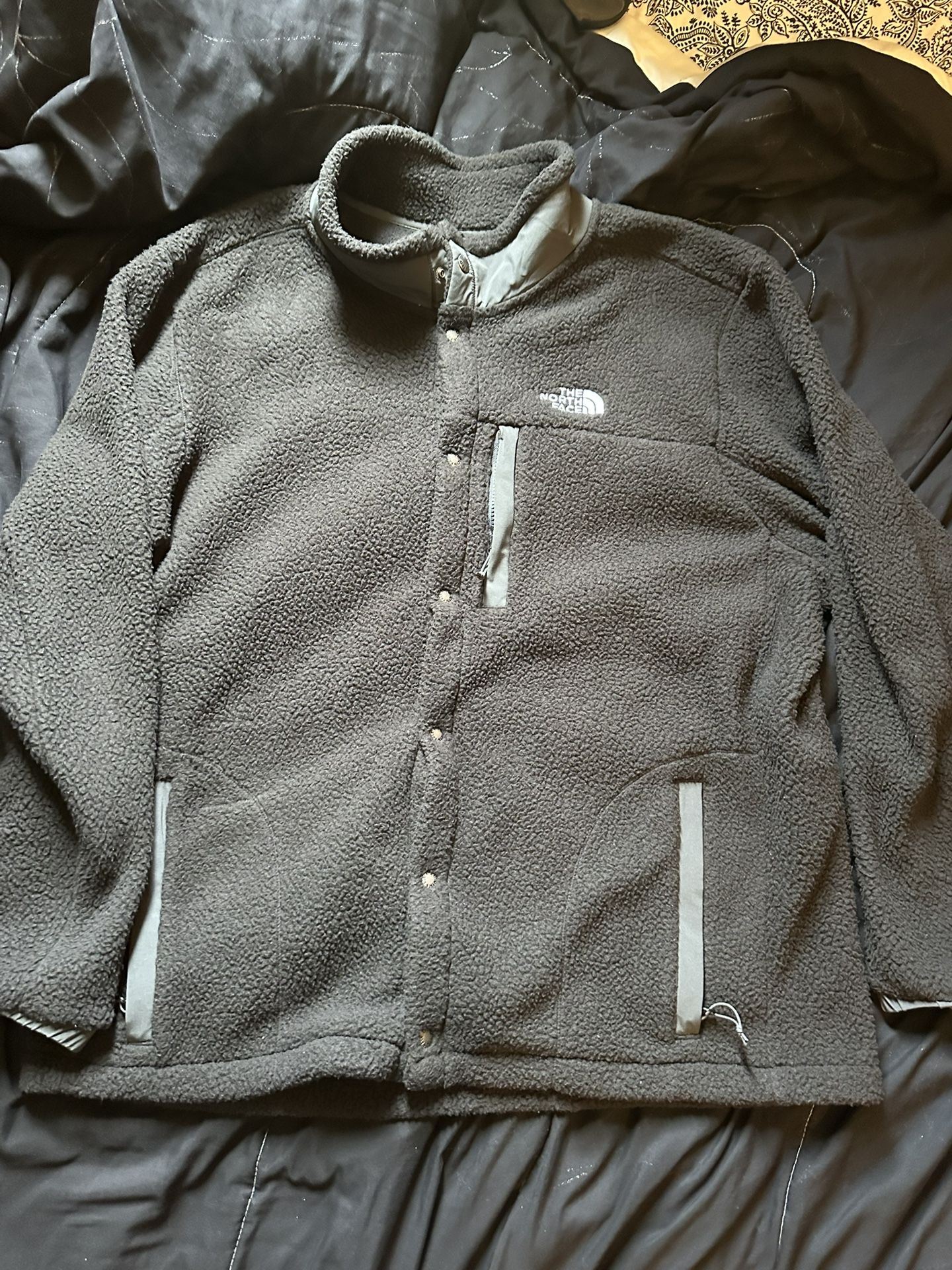 THE NORTH FACE Men's Parkview Recycled Fleece Jacket with Snap Closure