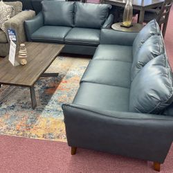 🇺🇸HUGE Blowout Furniture Sale! Brand New Faux Leather Sofa Loveseat Set! $50 Down Takes It Home Today!
