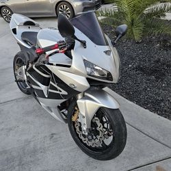 2005 Cbr 600 RR Clean Title