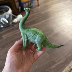 Stretchy and Crunchy Dinosaur Toy