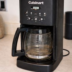 Cuisinart 12-Cup Programmable Coffee Maker w/ Glass Carafe – Tested Working 