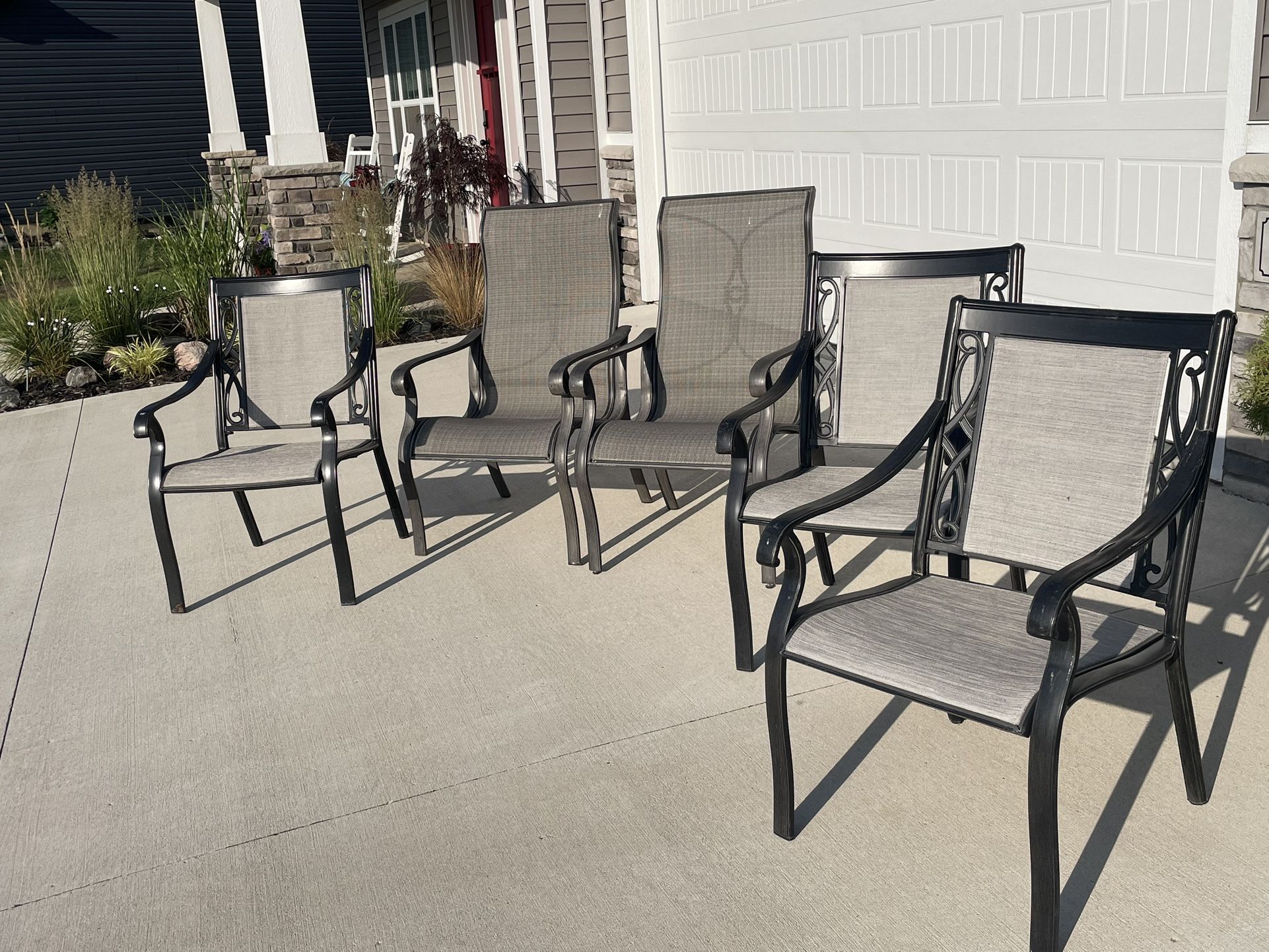Outdoor Patio Chairs - 5 Total