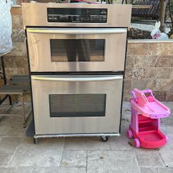 Kitchen Aid Oven + Microwave 
