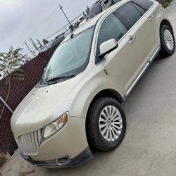 Everything Is Perfect 