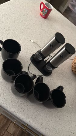 Salt shaker and cups