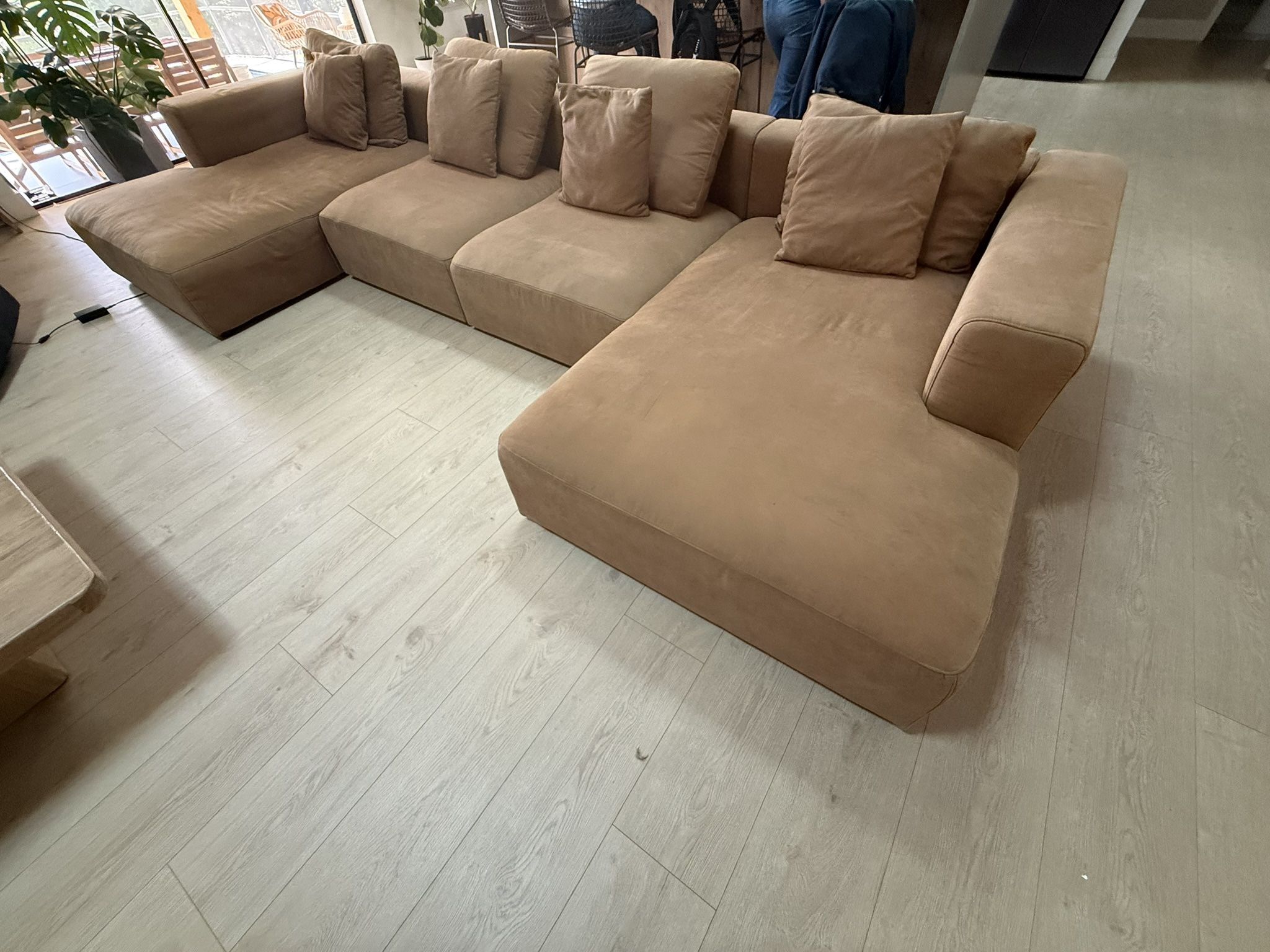 Sectional sofa