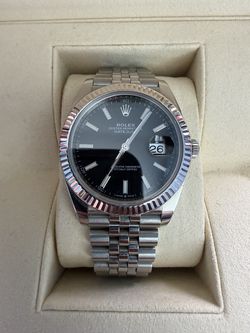 Rolex date just with flitted bezel box and papers