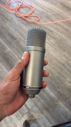 RODE Broadcaster MIC