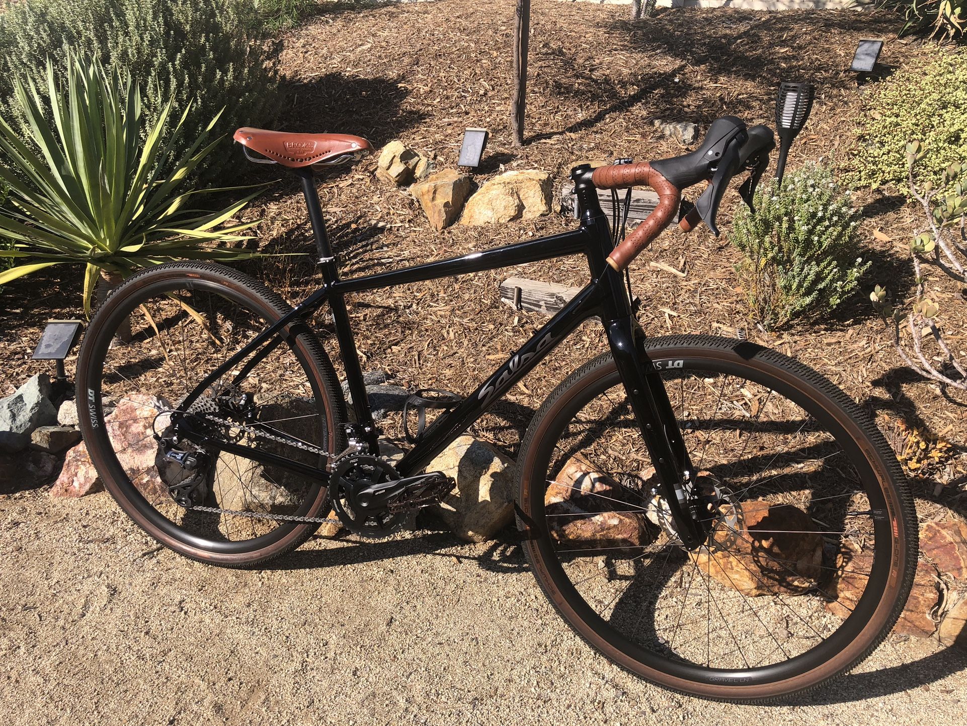 Salsa 2023 Journeyer GRX 600 Gravel Bike - Size 57cm
