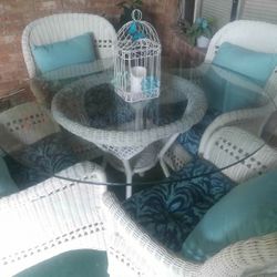 Indoor Outdoor Table And Chairs Like New Pillows Opened Up New Never Been Sat On Asking 300