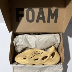 Adidas Yeezy Foam RNR Desert Sand 
