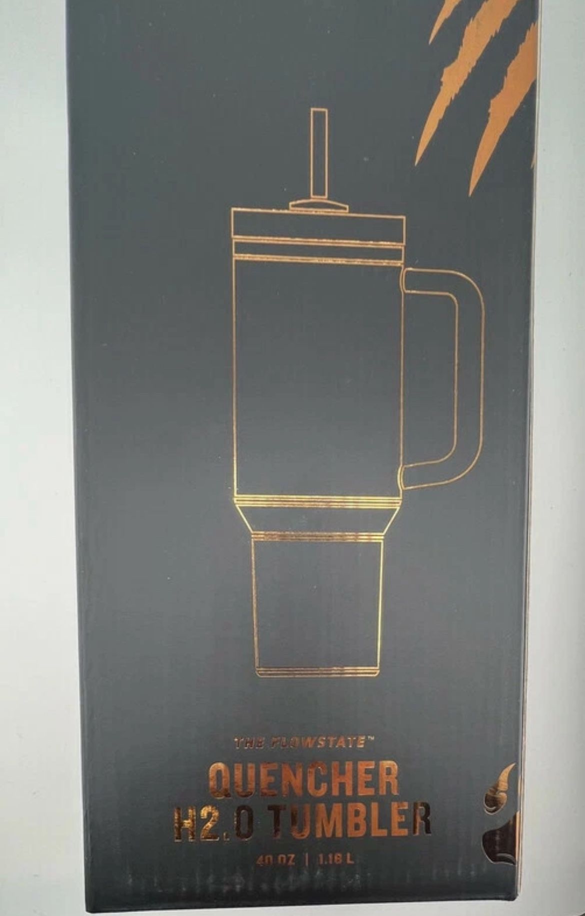 STANLEY LIMITED EDITION TYLA 40OZ THE FLOWSTATE H2.0 TUMBLER