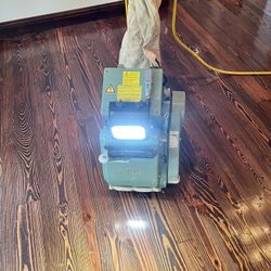 Hummel Sanding Machine