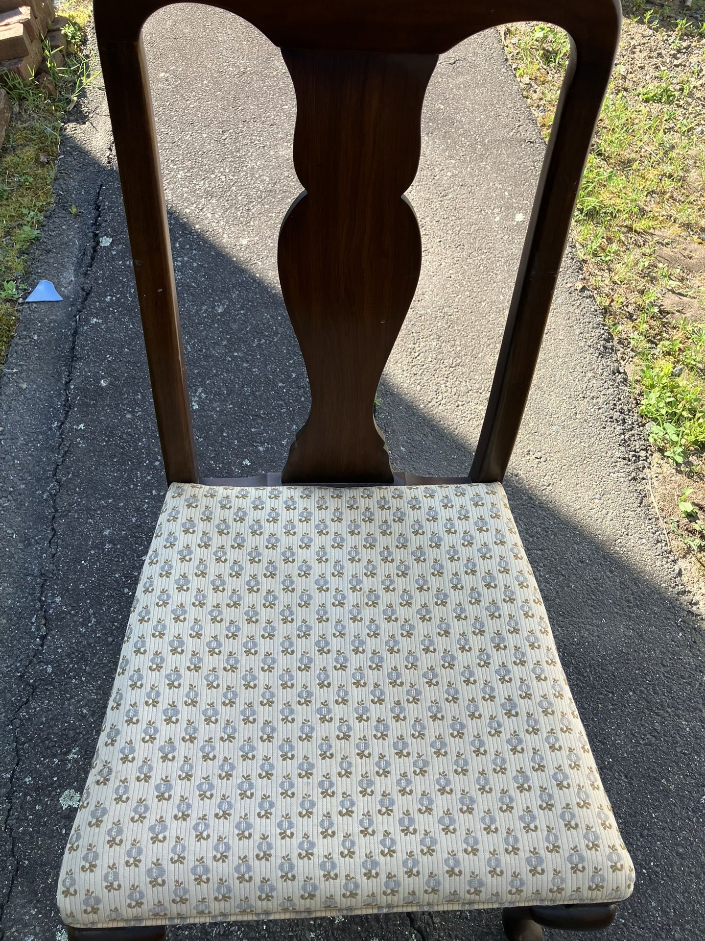 HARDEN FURNITURE Dining Room Chairs (4)