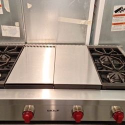 WOLF RANGE TOP 48”