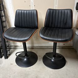 Bar Wood Stools Pair
