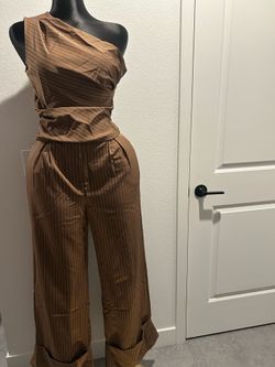Brown two piece set