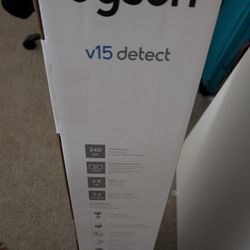 Dyson v15 Detect Brand New