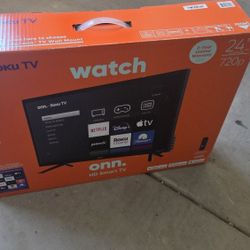 24" ONN ROKU TV