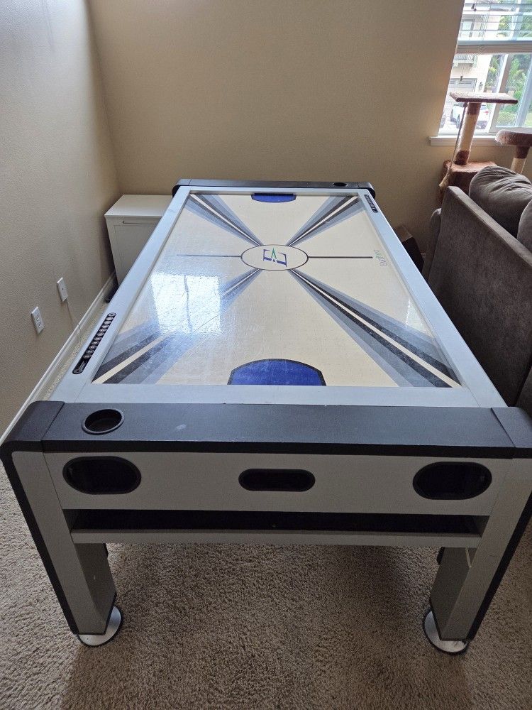 Air Hockey/Pool & Ping Pong Table