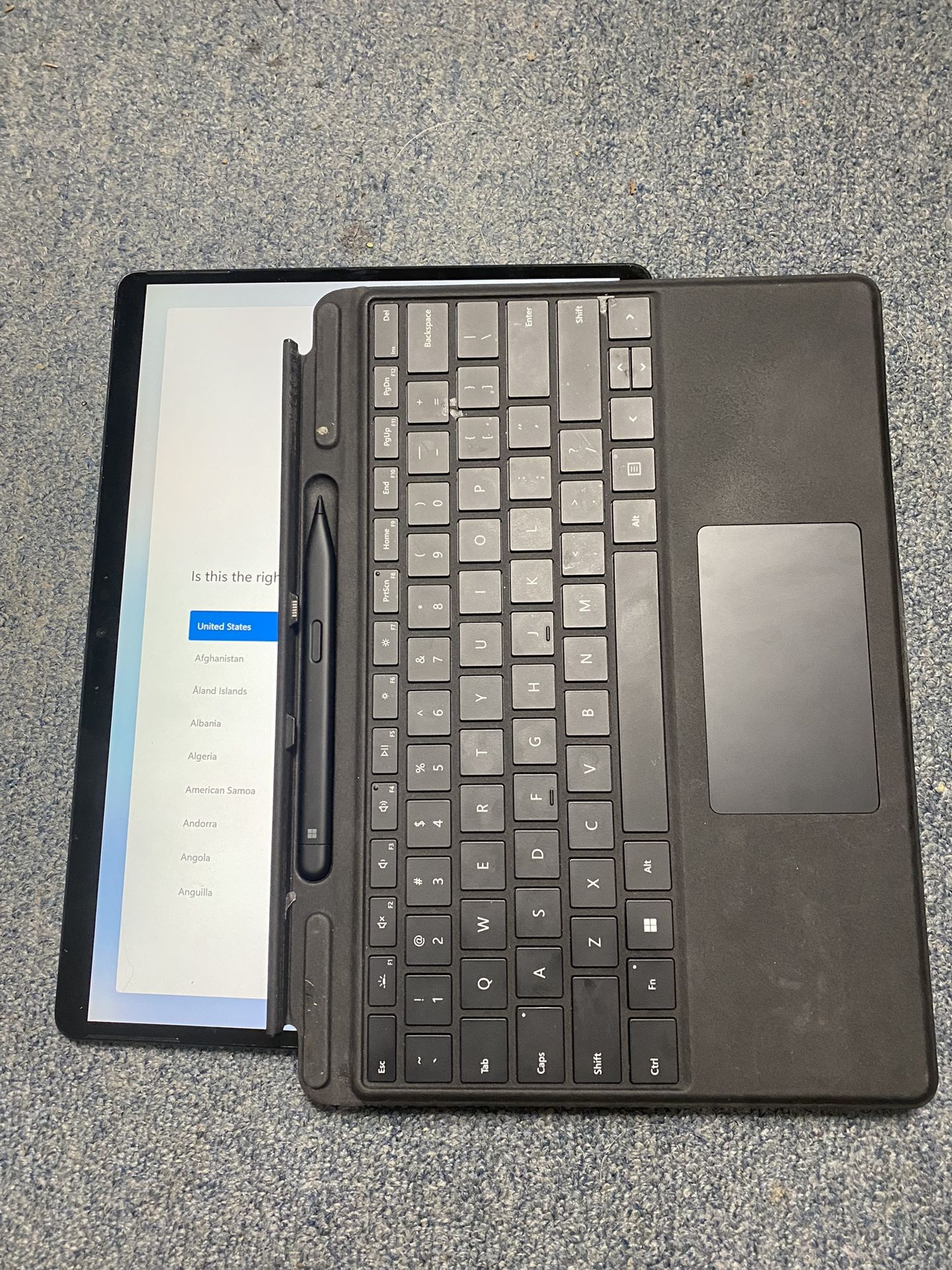 Microsoft Surface Pro 8