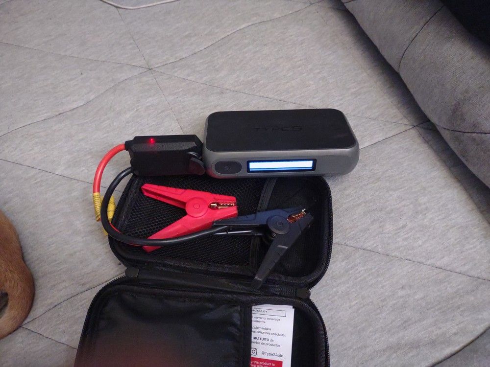 Type S Car Jumper / Portable Charger