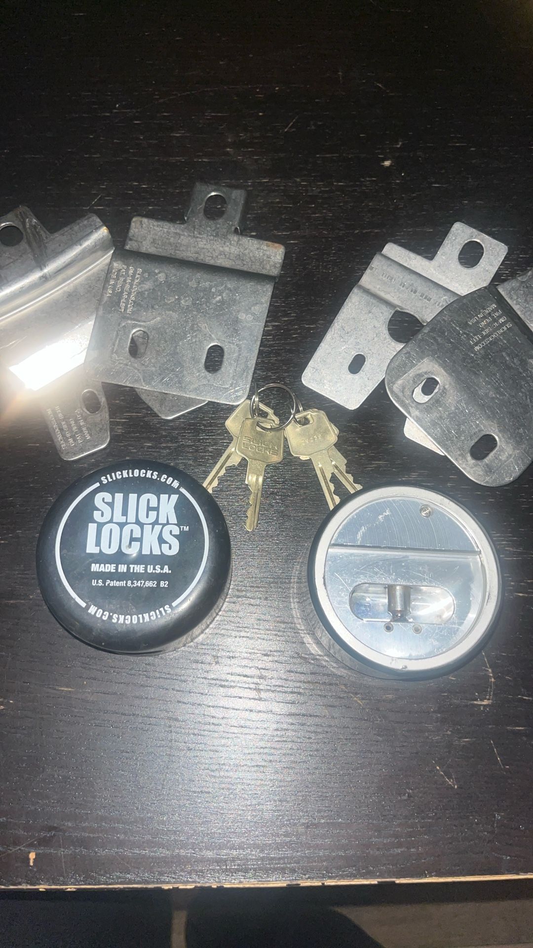 Slick Locks 