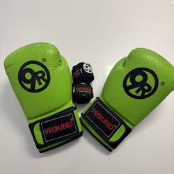 14oz Boxing Gloves & Hand Wrap $30