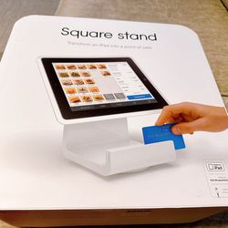Square Stand (1st Gen) – Brand New