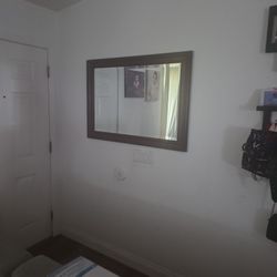 Mirror 