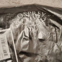 Osprey Atmos AG 65 liter backpacking pack, Size: Sm/m, Color: black, Factory Sealed New
