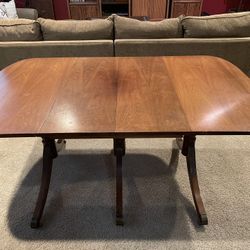 Antique Duncan-Fife Dining Table
