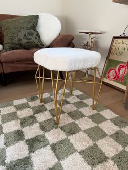 White Sherpa Stool with Gold Wire Base