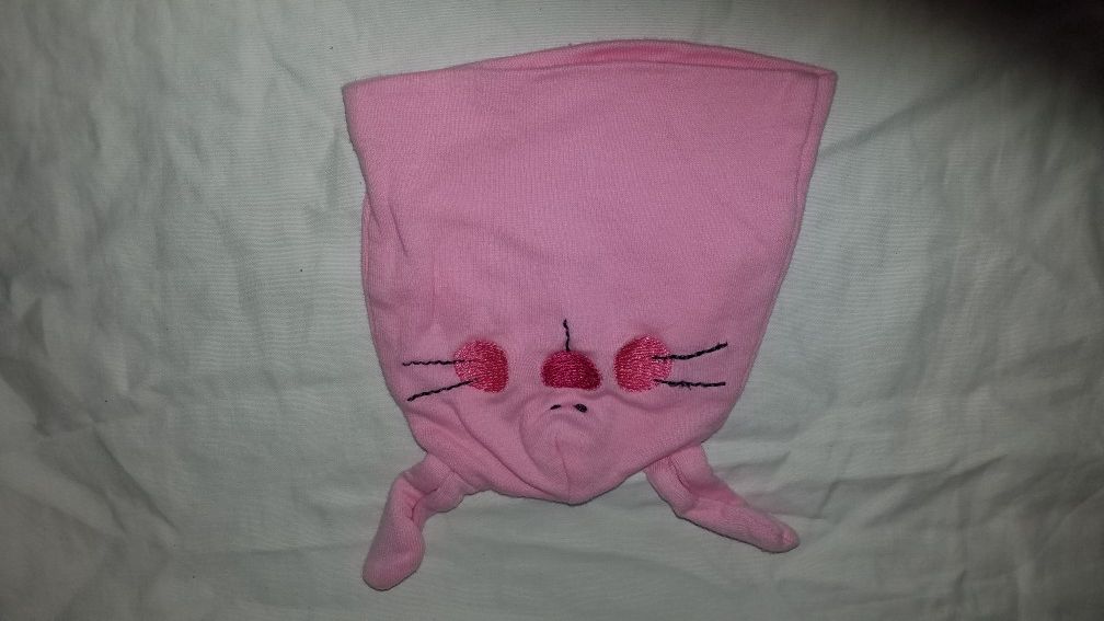 Well loved bunny hat for baby pink has ears and face