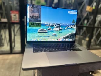 HUGE APPLE SALE! 16" MacBook Pro Retina M1 Pro 10-Core CPU, 16-Core GPU, 32GB Ram, 512GB SSD 2021