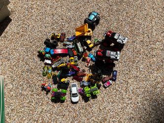 TOY CARS (assortment)