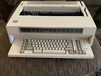 IBM electric typewriter