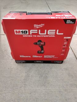 Milwaukee Power Drill