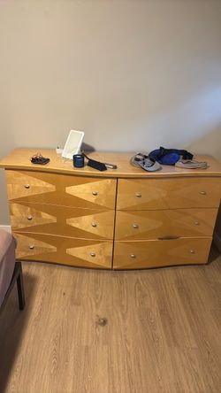 Free dresser