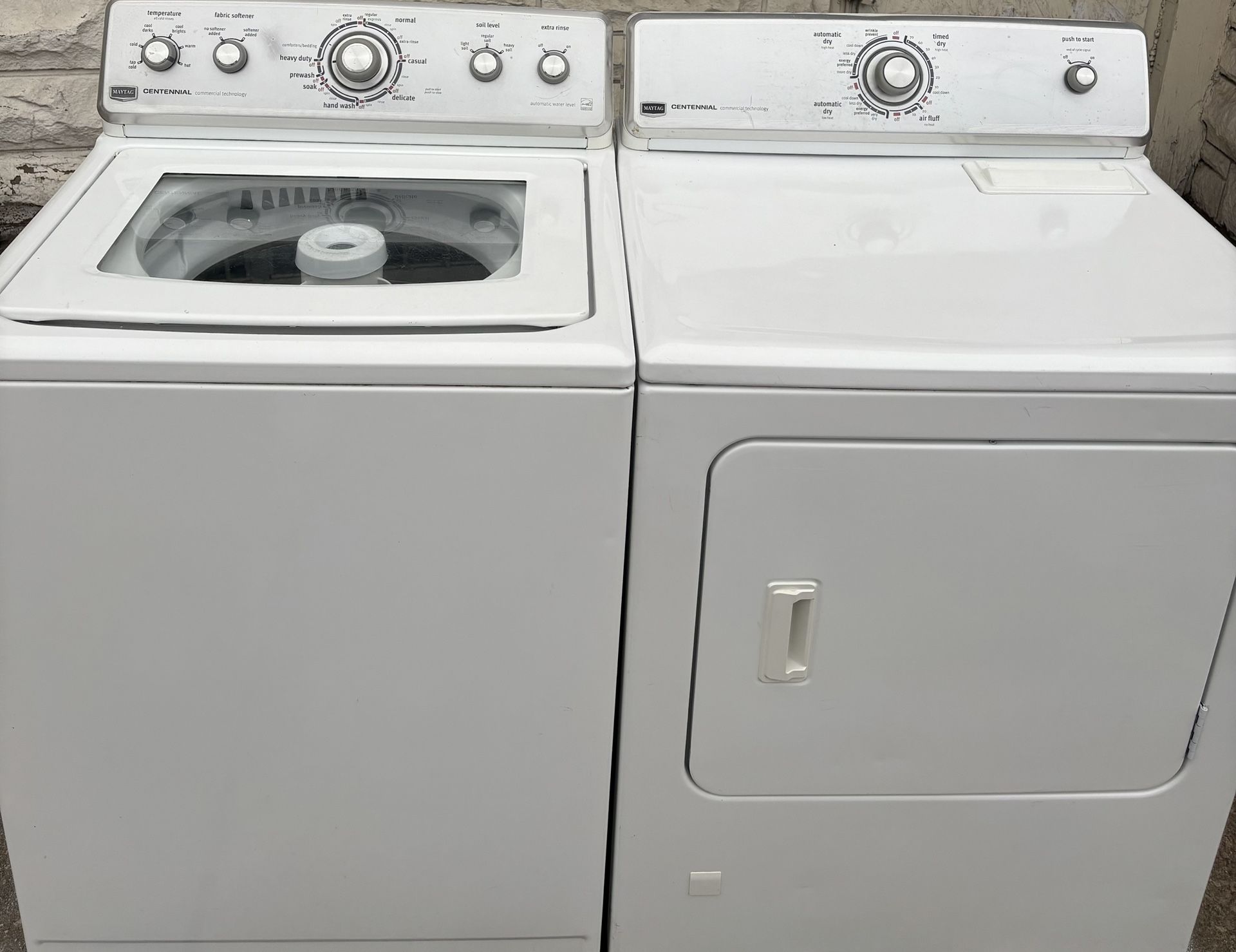 Maytag Heavy Duty Washer & Gas Dryer