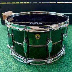 Ludwig Black Beauty Snare 8x14 - with Extras!