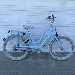 ELECTRA TOWNIE GO ELECTRIC BIKE, NEED NEW BATTERY AND CHARGER 
