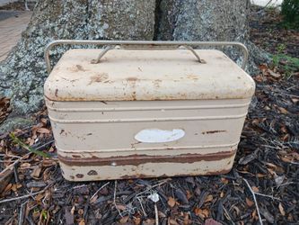 Vintage Ice Cooler