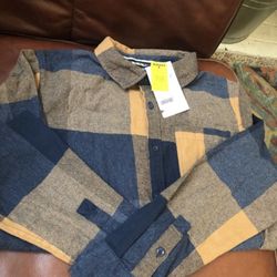 Brand New Boys Flannels From Tillys Size M And Large