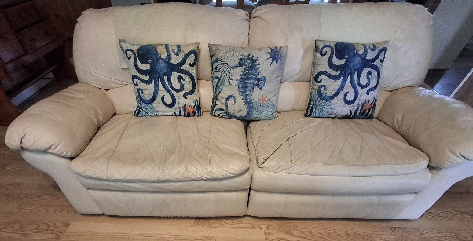 Sofa & Loveseat Recliners