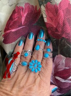 7 Turquoise Stone Silver-Tone Ring Set