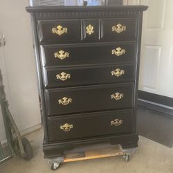 Black Maple Dresser 