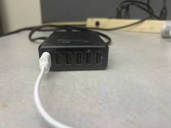 6-Port USB Fast Charger / Charging Station