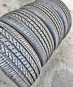245 50 19 Bridgestone tires Con 80% de Vida Las 4