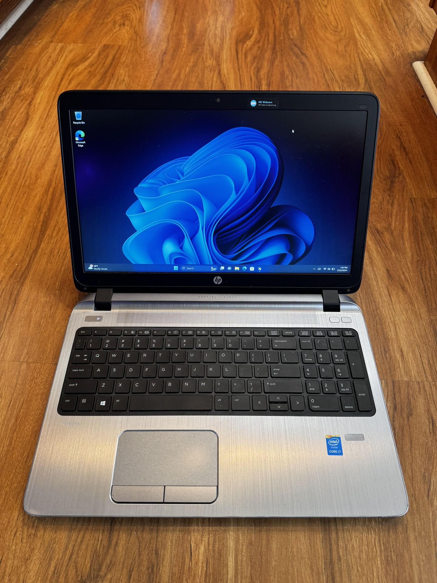 HP ProBook 450 G2 core i7 5th gen 16GB Ram 256GB SSD Windows 11 Pro 15.6” FHD Screen Laptop with charger in Excellent Working condition!!!!!  Specific
